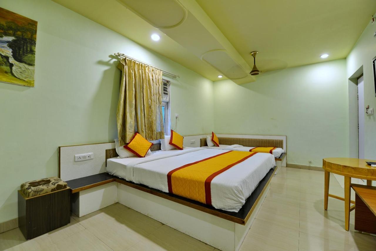 Oyo 2061 Hotel New Holiday Inn 아지메르 외부 사진